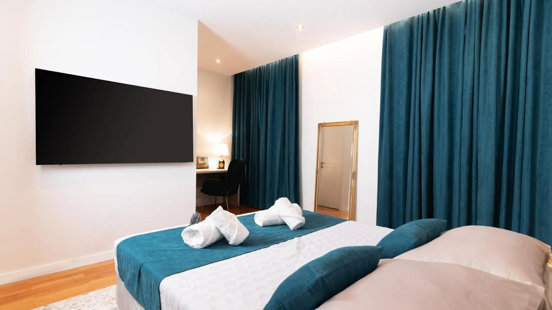Luxury Rooms Volat Old Town Zadar Apartment